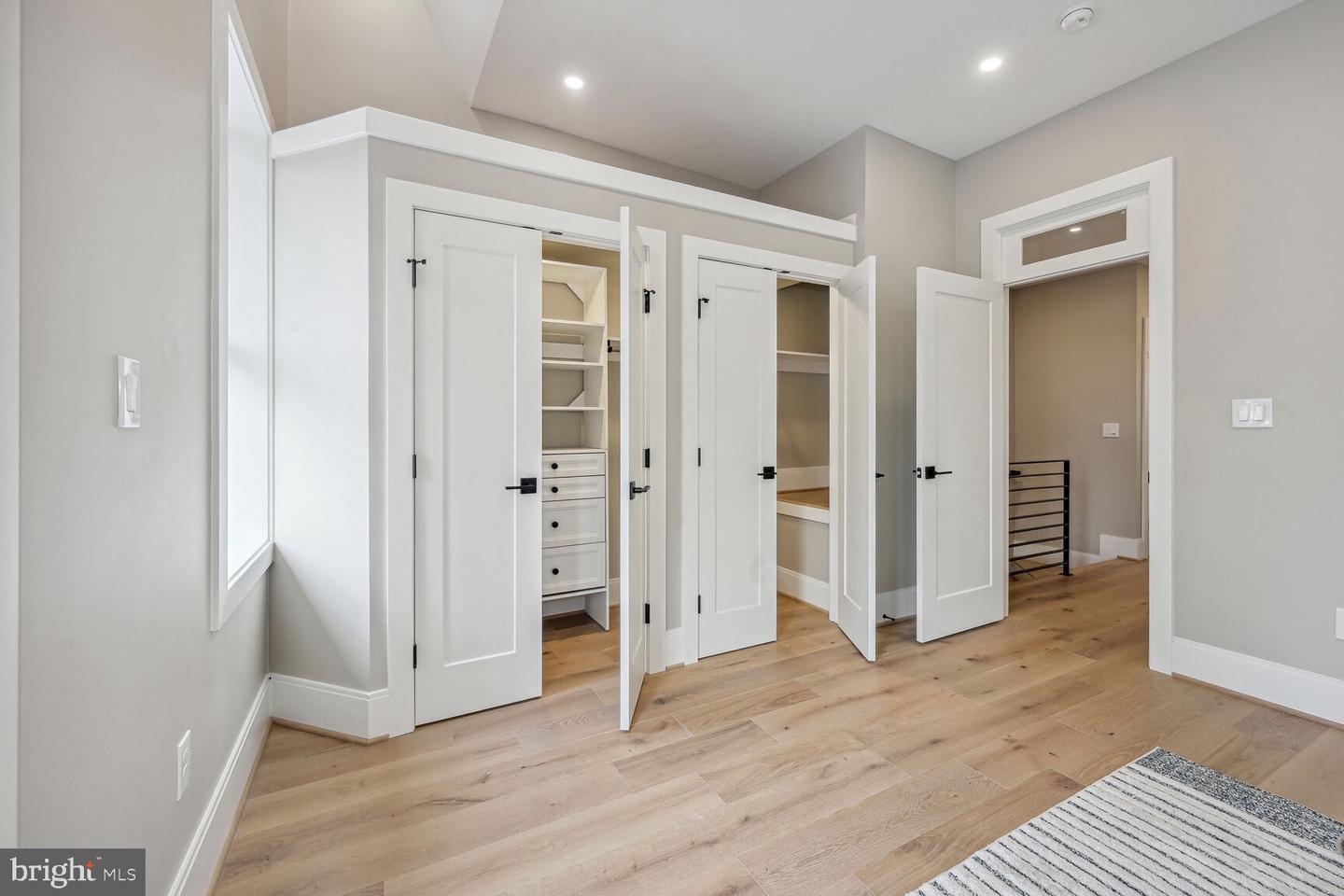 1312 Longfellow St NW