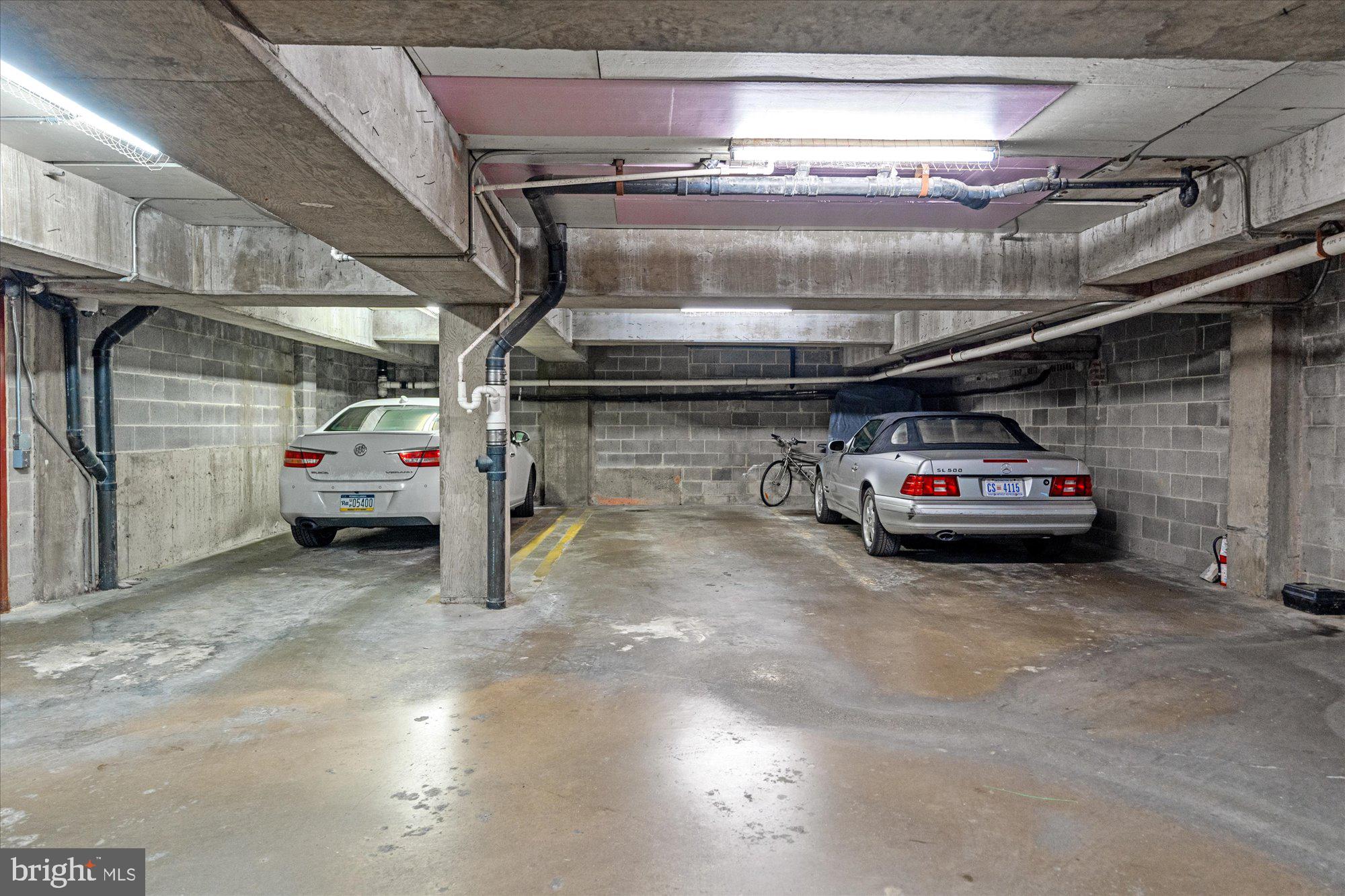 1313 Vermont Ave NW #11