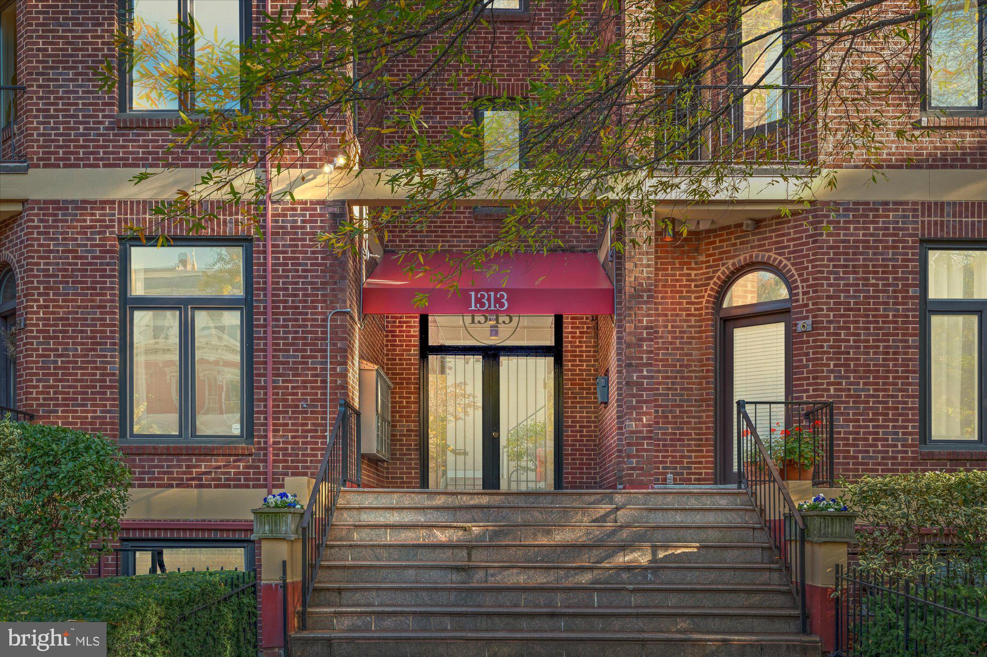 1313 Vermont Ave NW #11