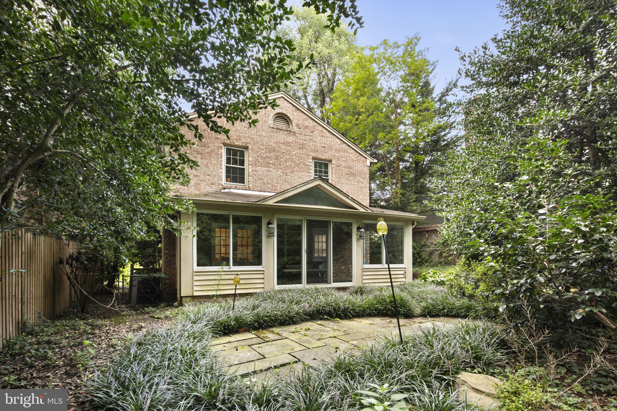 2329 Nebraska Ave NW