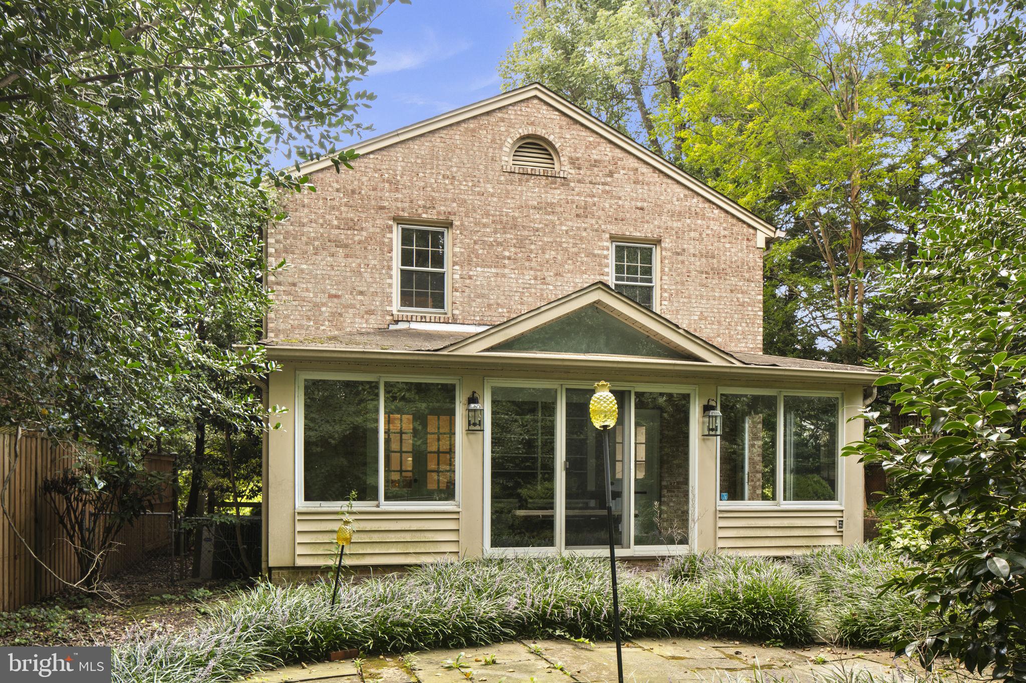 2329 Nebraska Ave NW