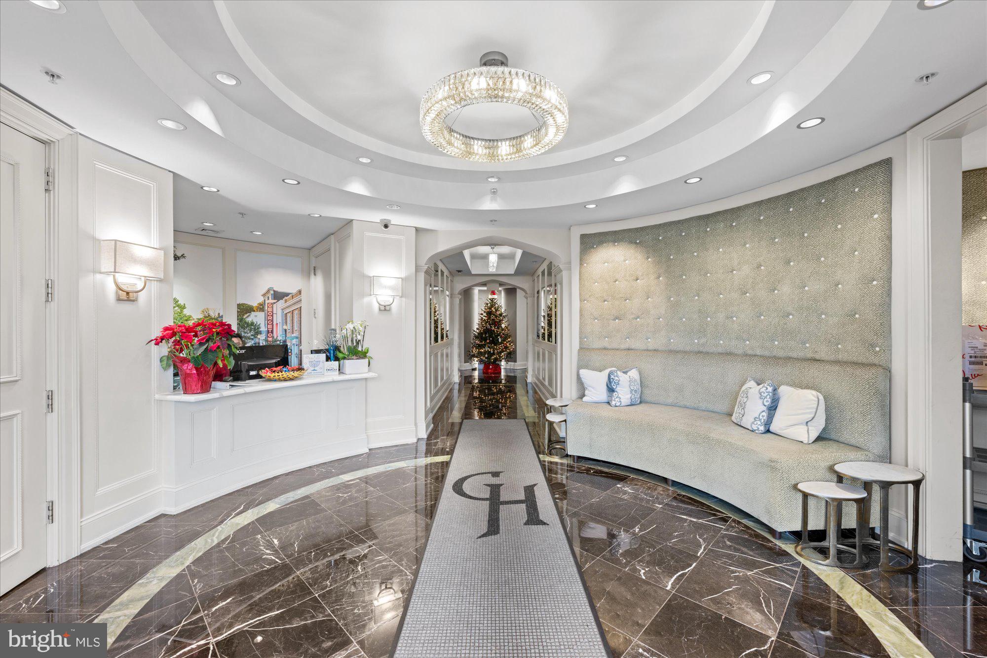 2501 WISCONSIN AVE NW #206