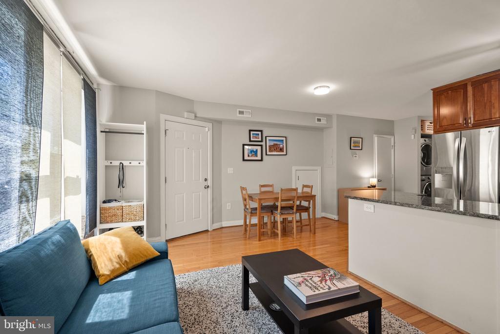 437 Manor Pl NW #2