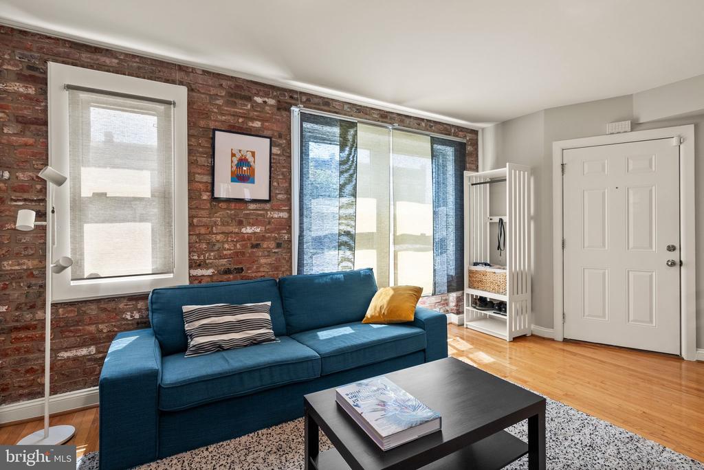 437 Manor Pl NW #2