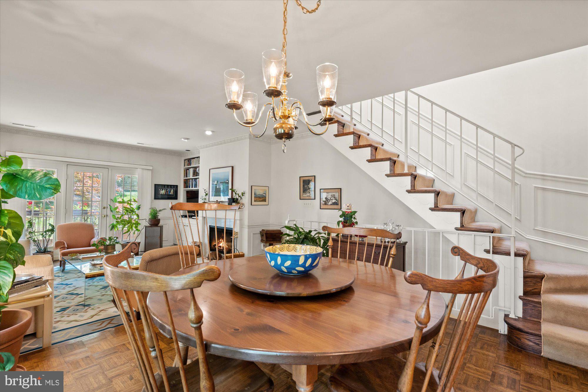 4625 1/2 MacArthur Blvd NW #B