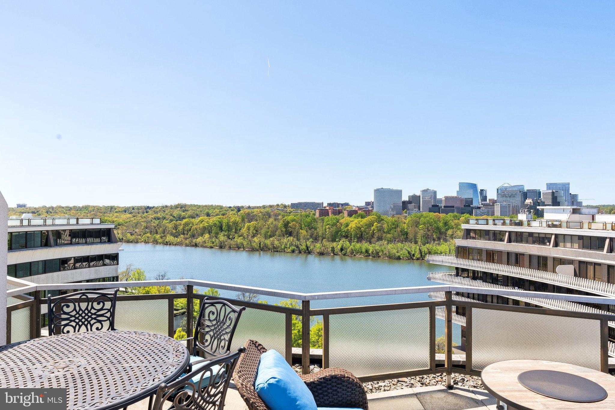 700 New Hampshire Ave NW #1518