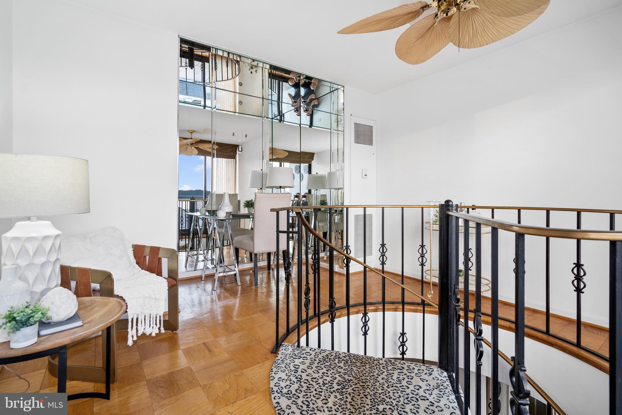 700 New Hampshire Ave NW #1518