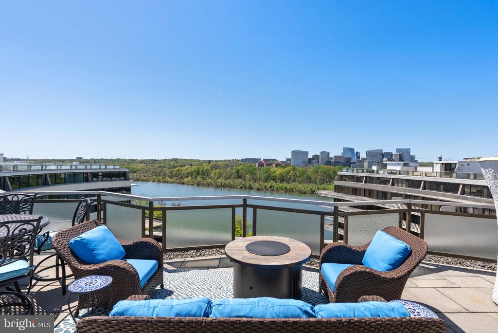 700 New Hampshire Ave NW #1518