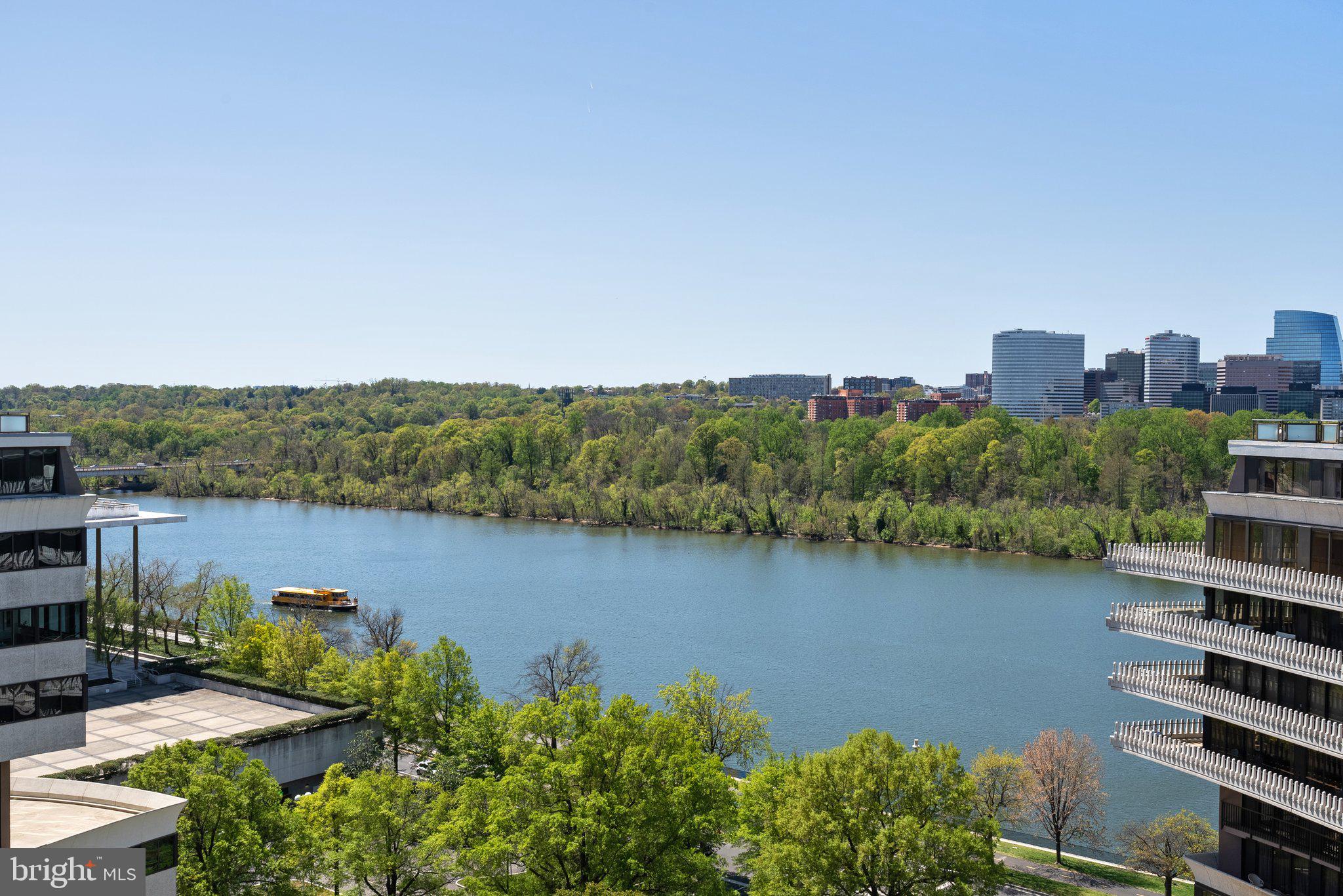 700 New Hampshire Ave NW #1518