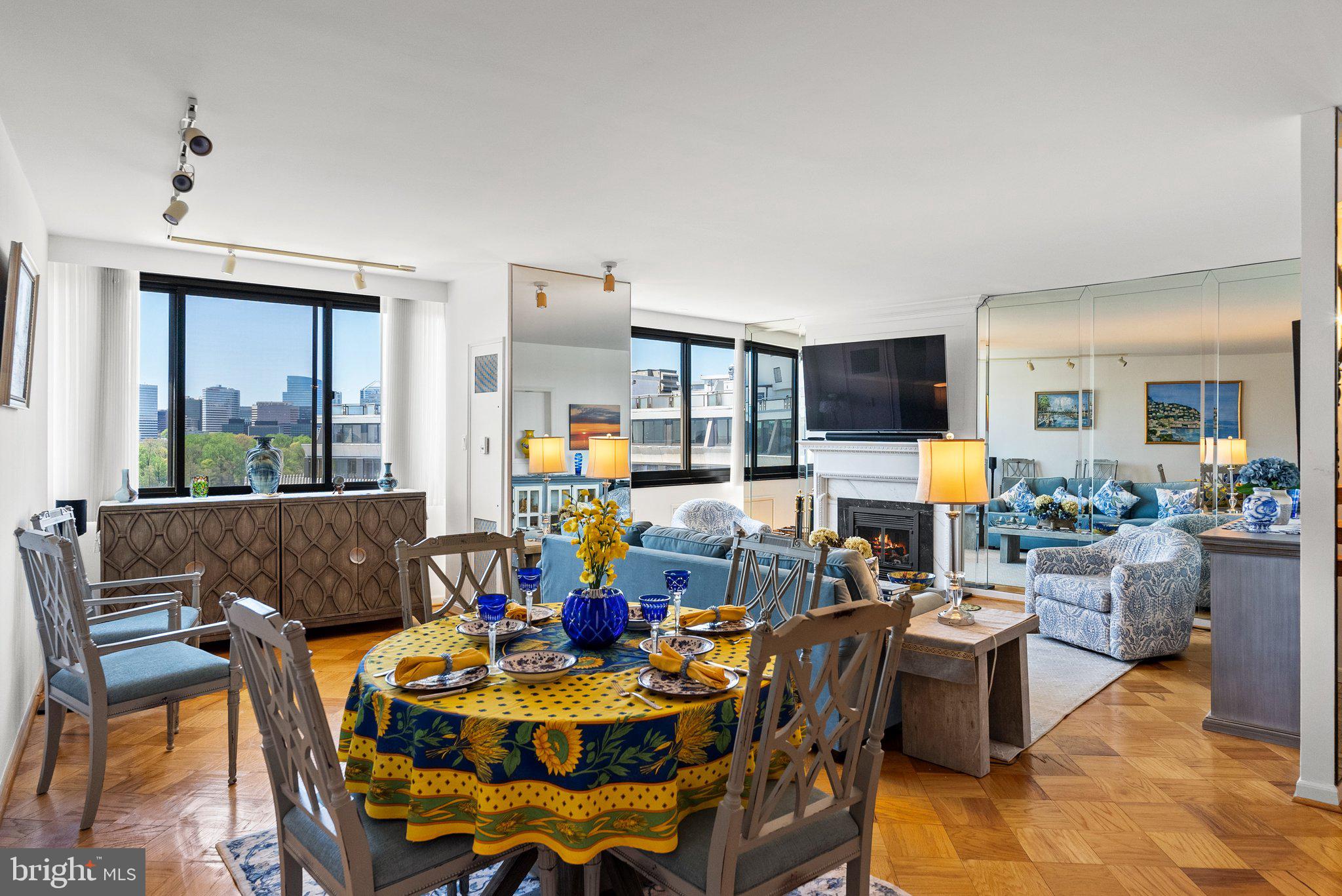 700 New Hampshire Ave NW #1518