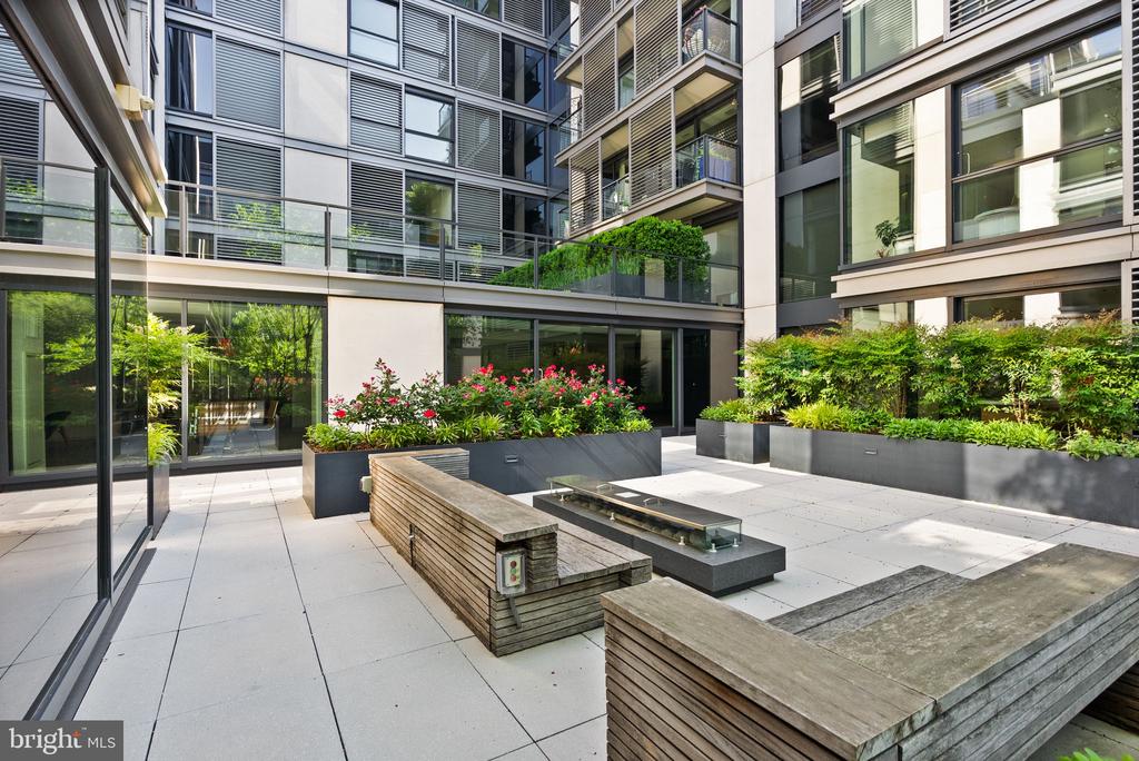 925 H St NW #810