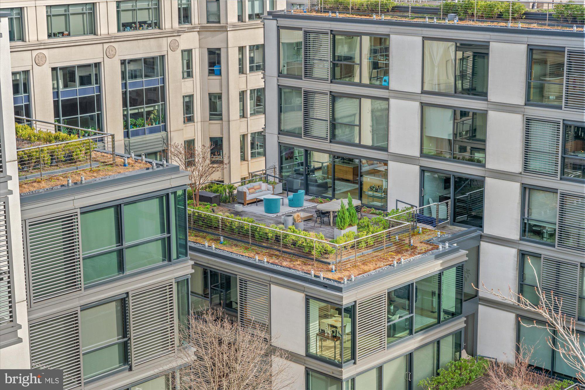 925 H St NW #810