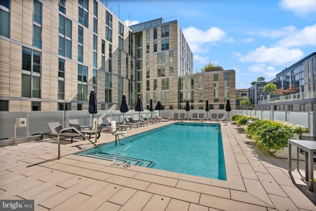 925 H St NW #810