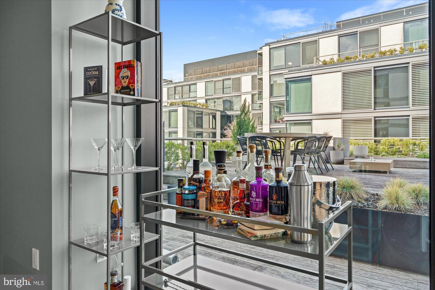 925 H ST NW #810