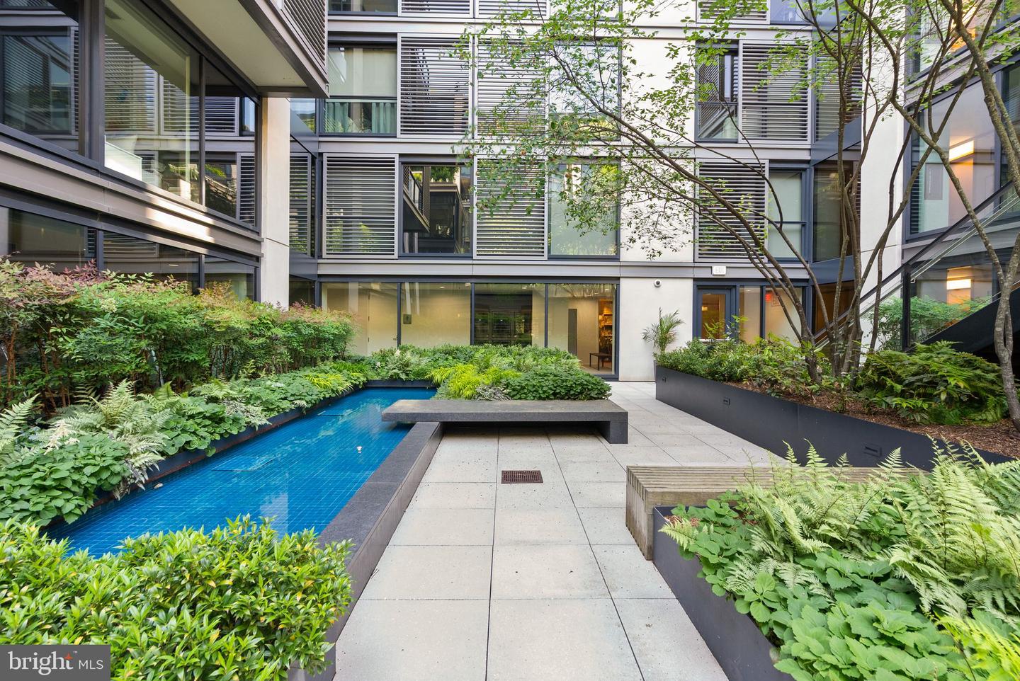 925 H ST NW #810