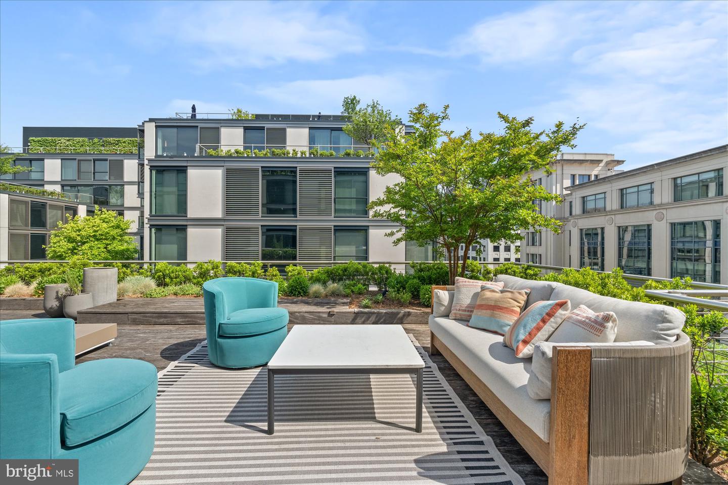 925 H ST NW #810