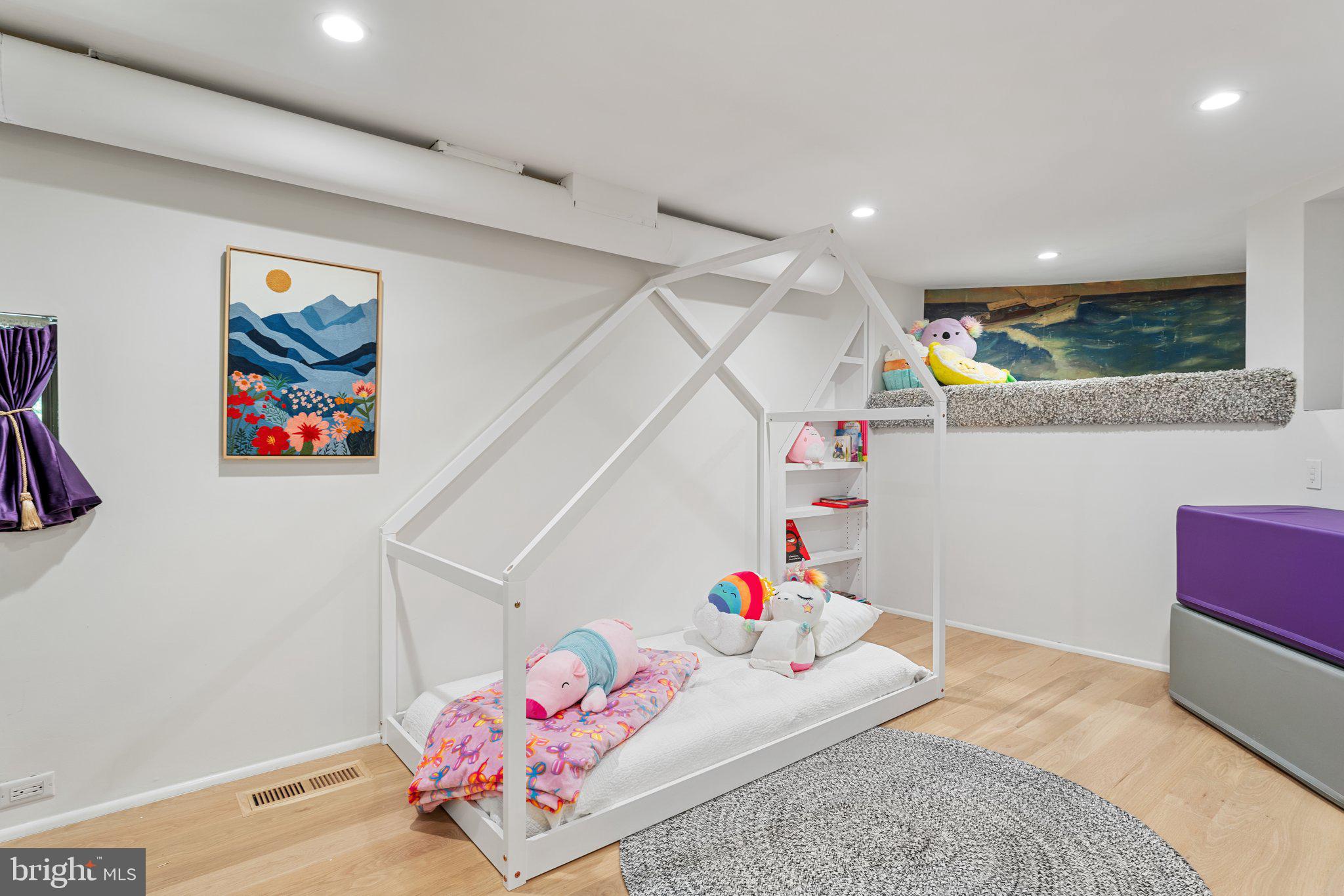 5500 Broad Branch Rd NW