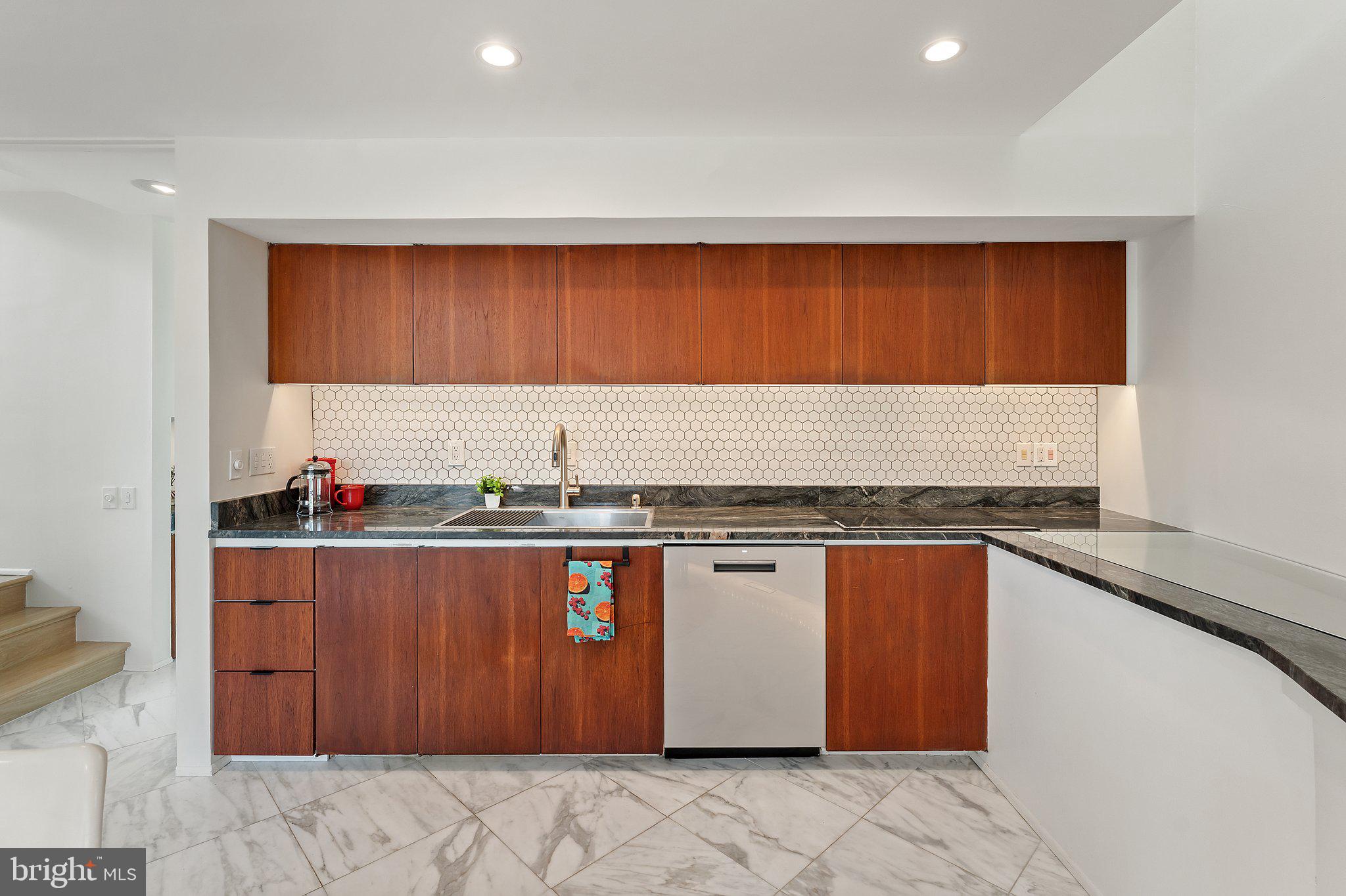 5500 Broad Branch Rd NW