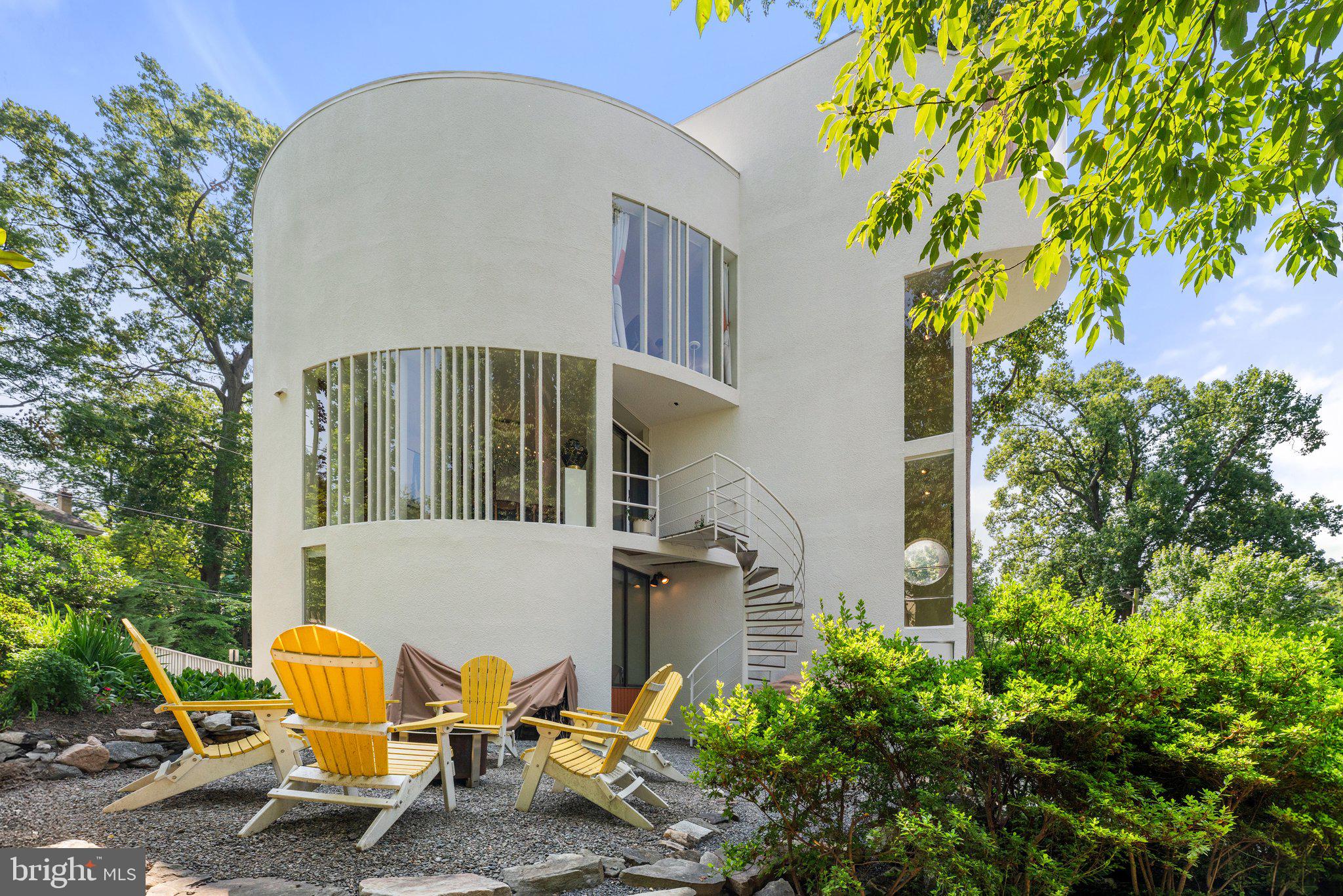 5500 Broad Branch Rd NW