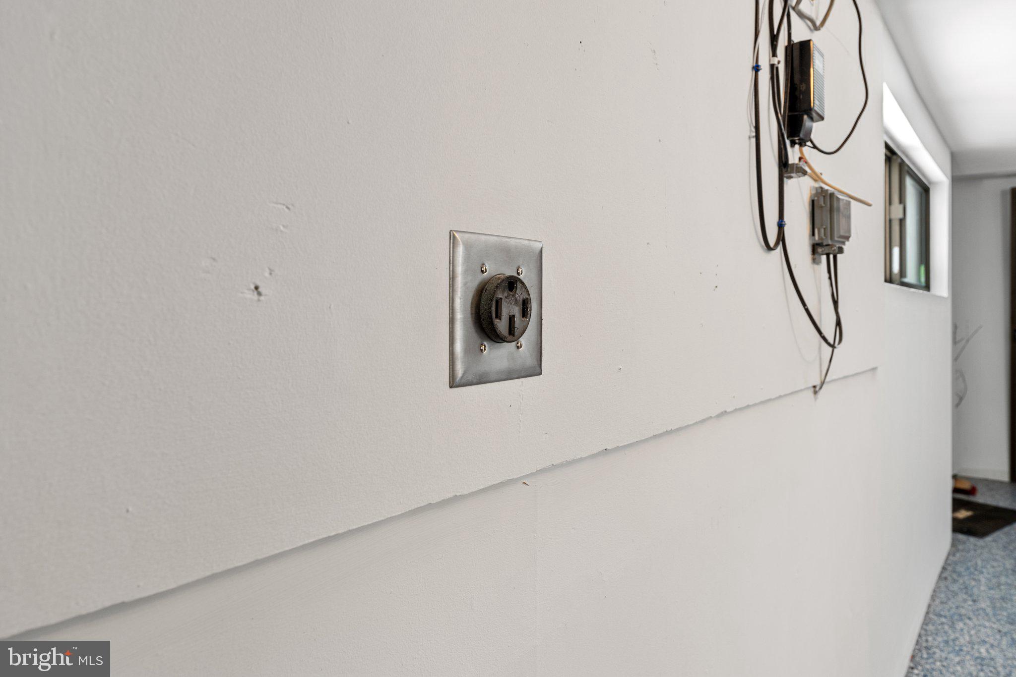 5500 Broad Branch Rd NW