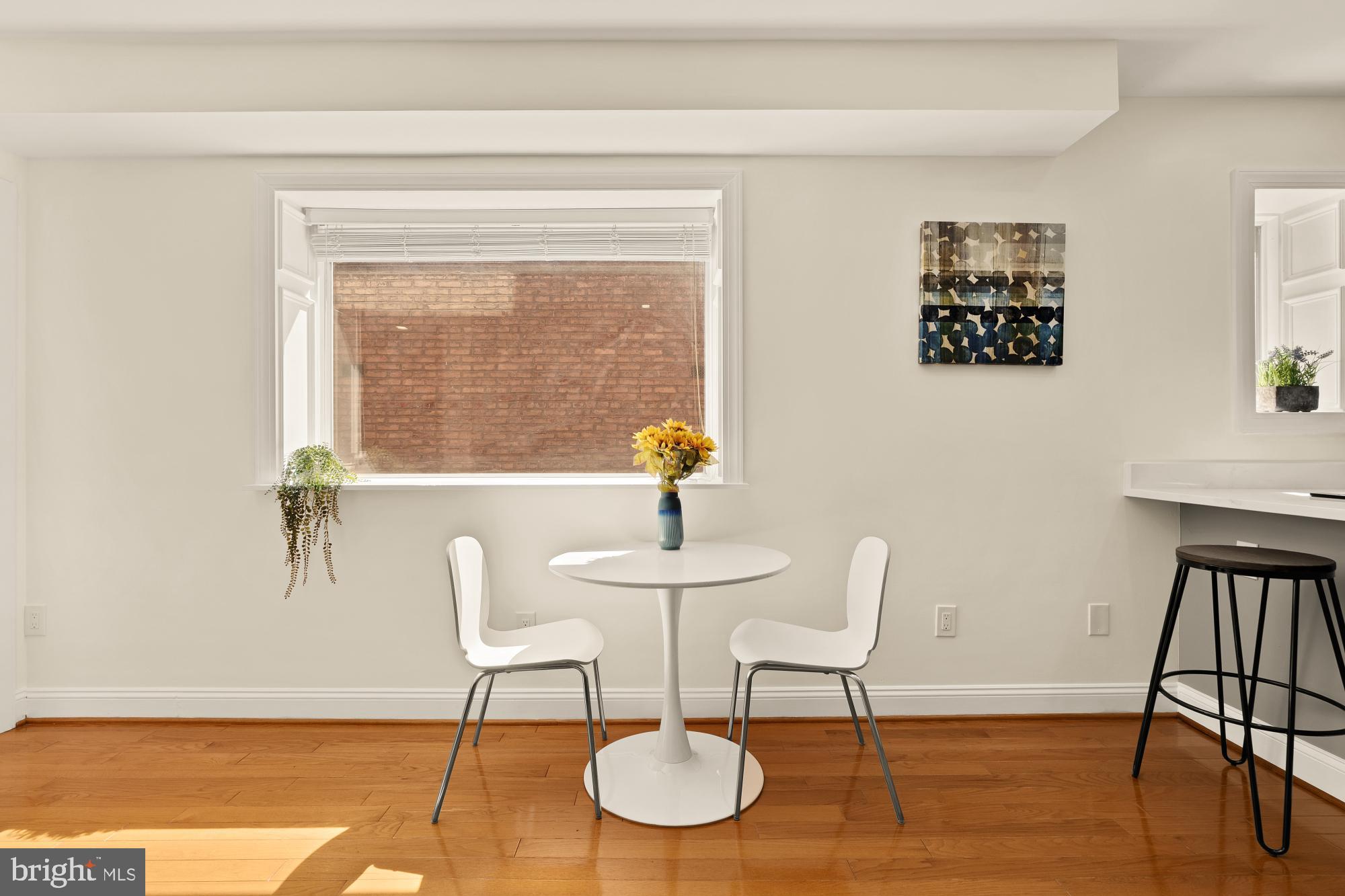 1125 12TH STREET NW 31