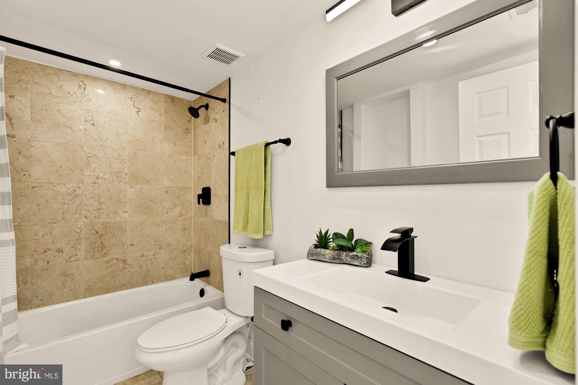 1125 12TH STREET NW 31