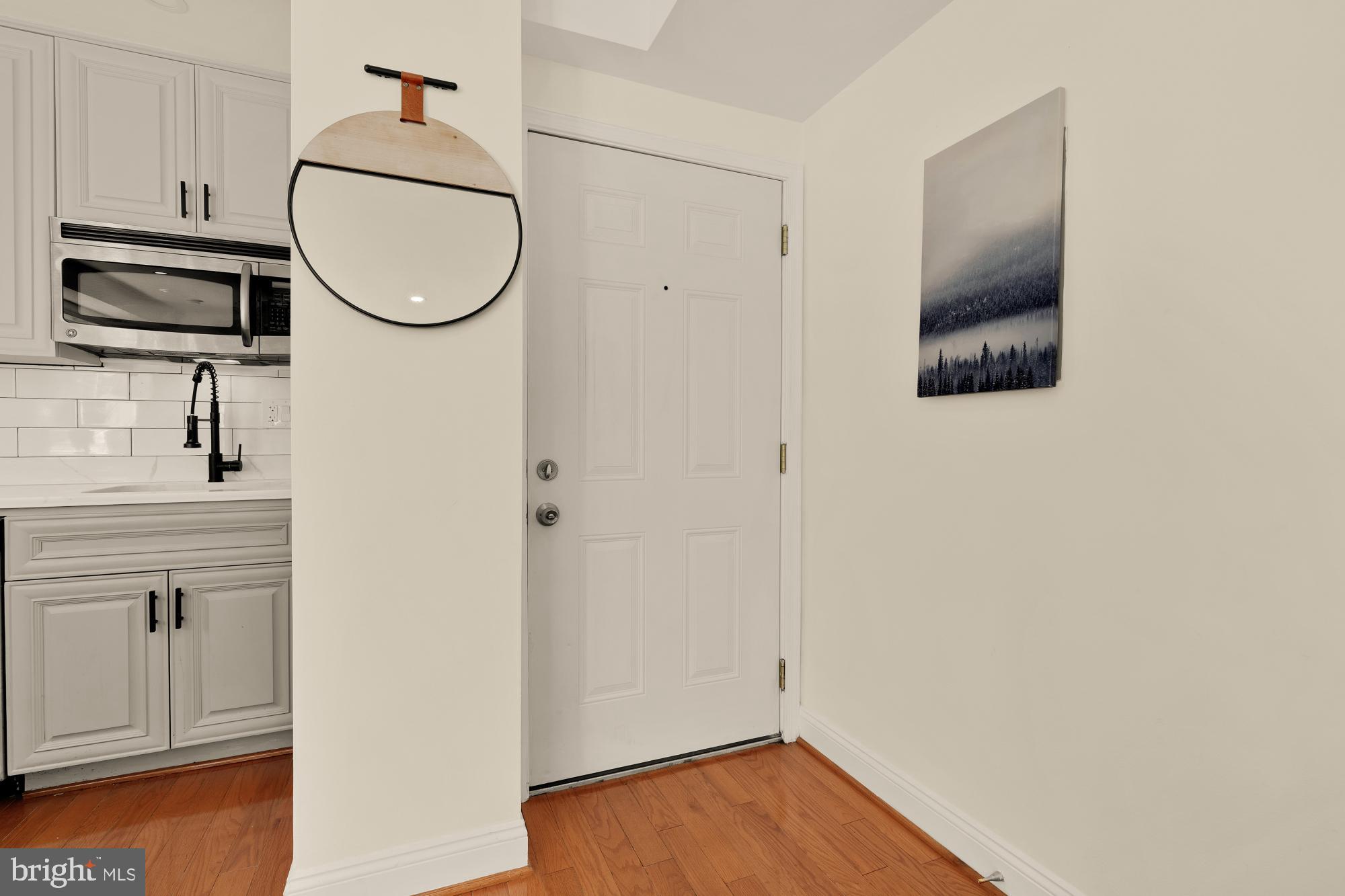 1125 12TH STREET NW 31