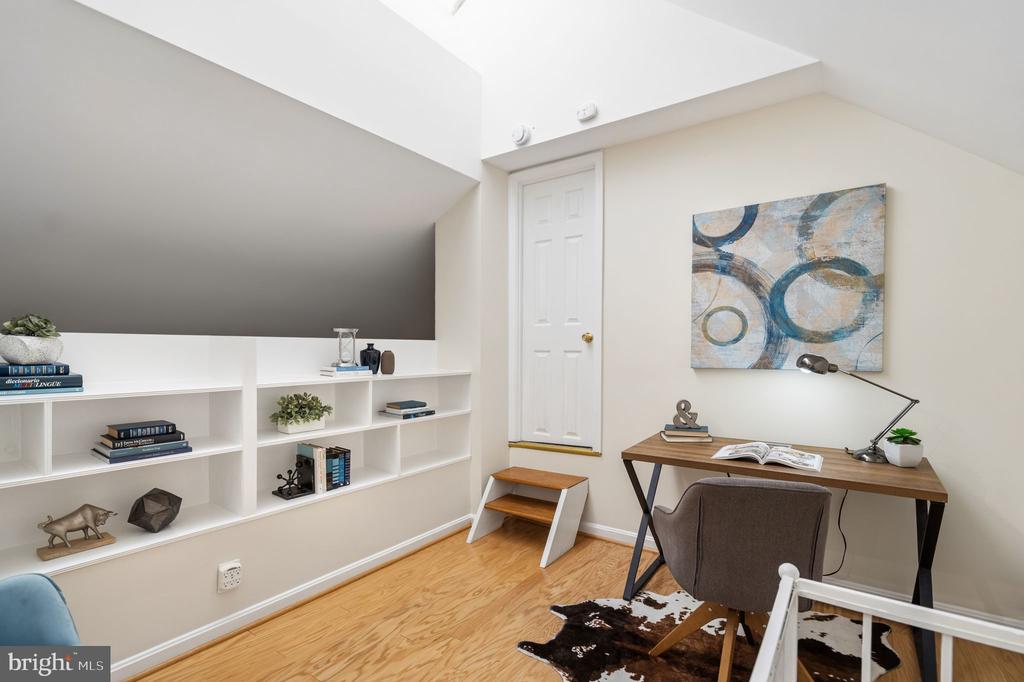 3225 GRACE STREET NW Unit: 226