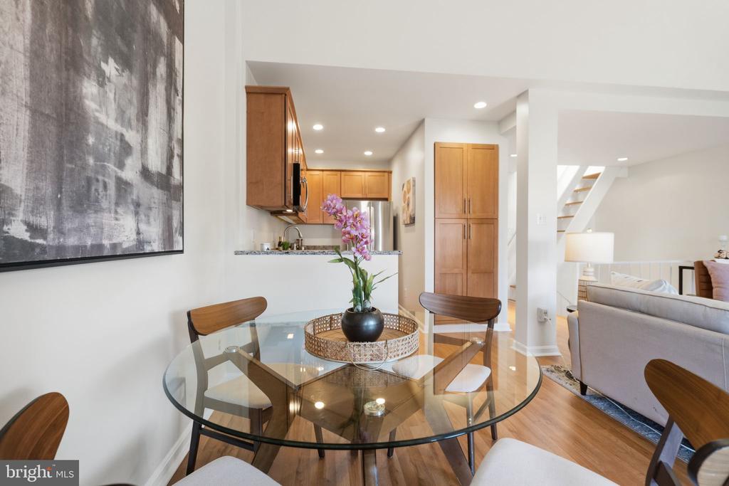 3225 GRACE STREET NW Unit: 226