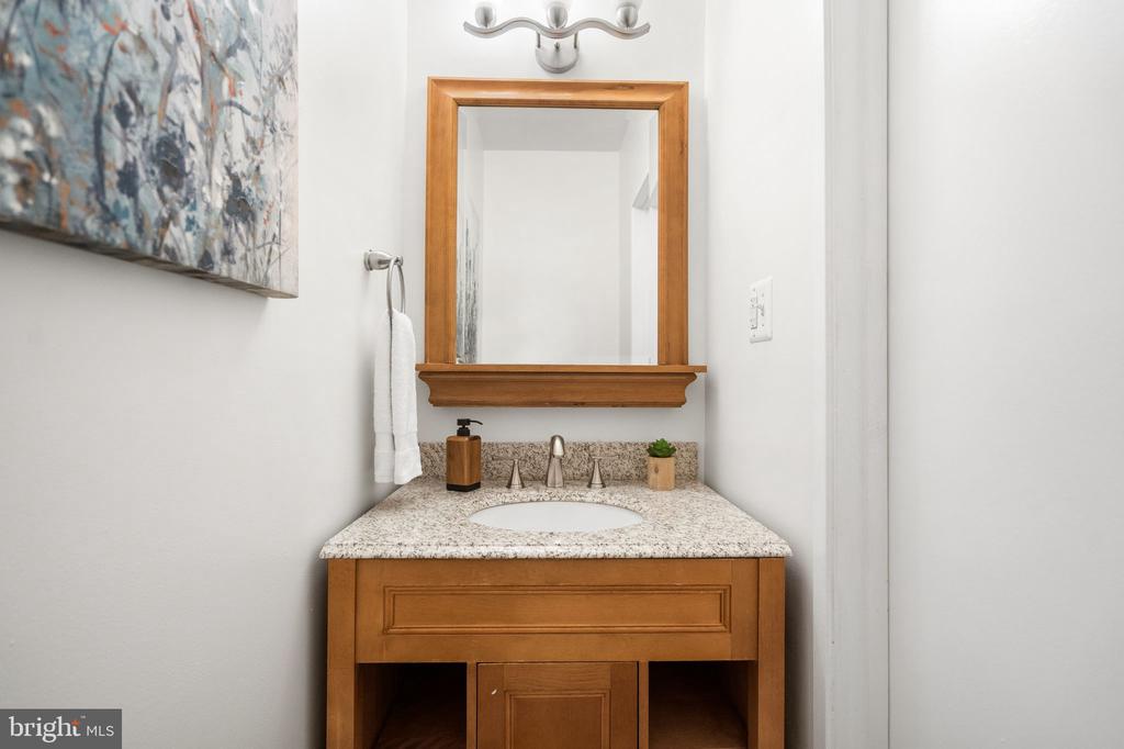 3225 GRACE STREET NW Unit: 226