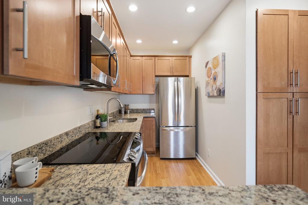 3225 GRACE STREET NW Unit: 226