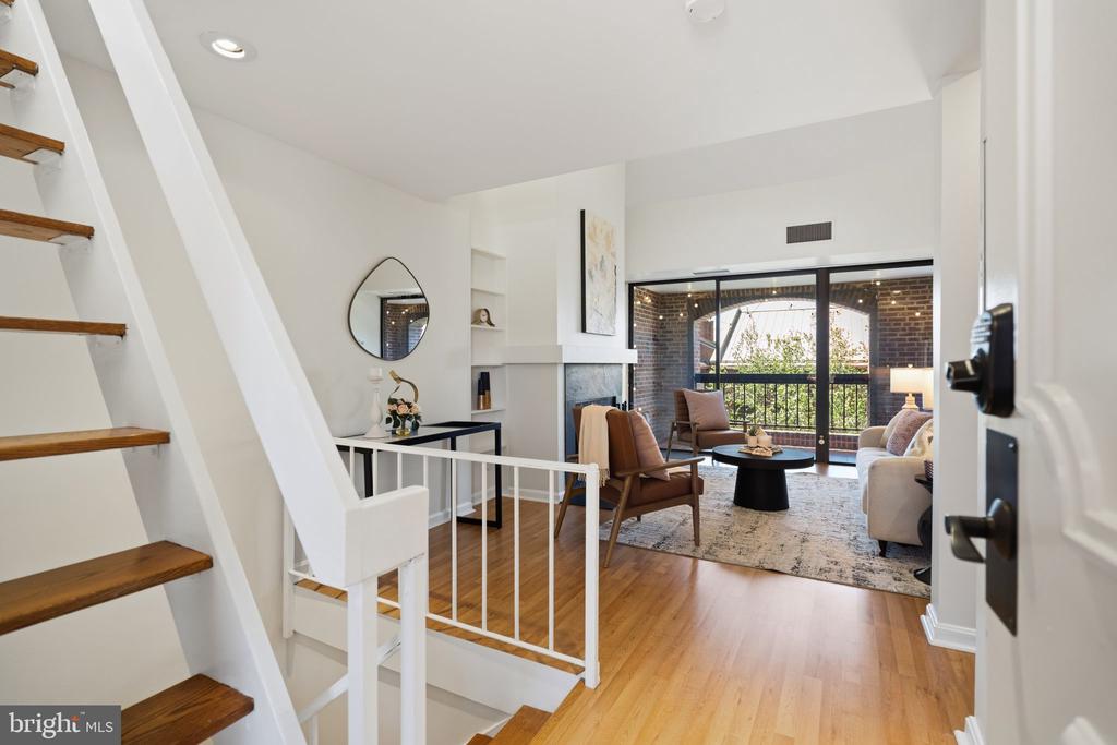 3225 GRACE STREET NW Unit: 226