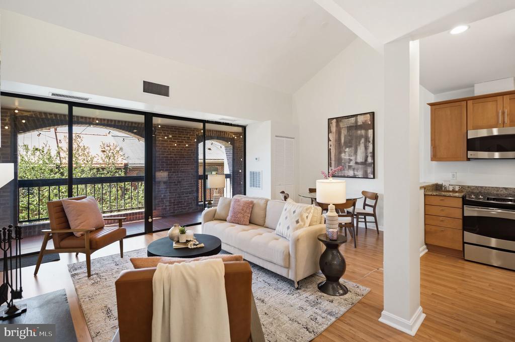 3225 GRACE STREET NW Unit: 226