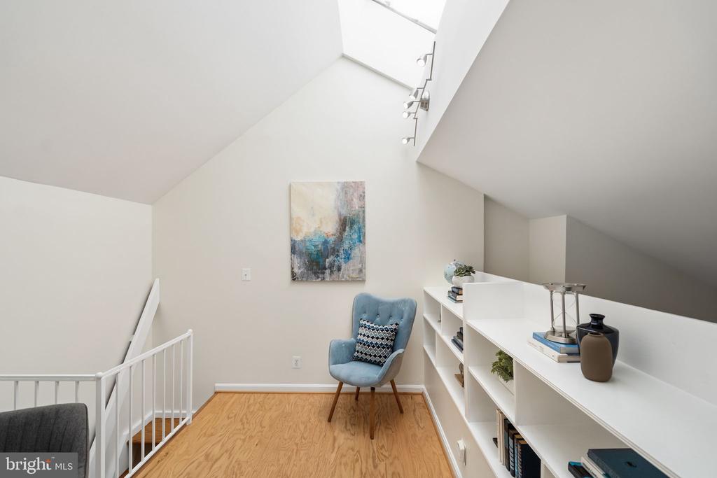 3225 GRACE STREET NW Unit: 226