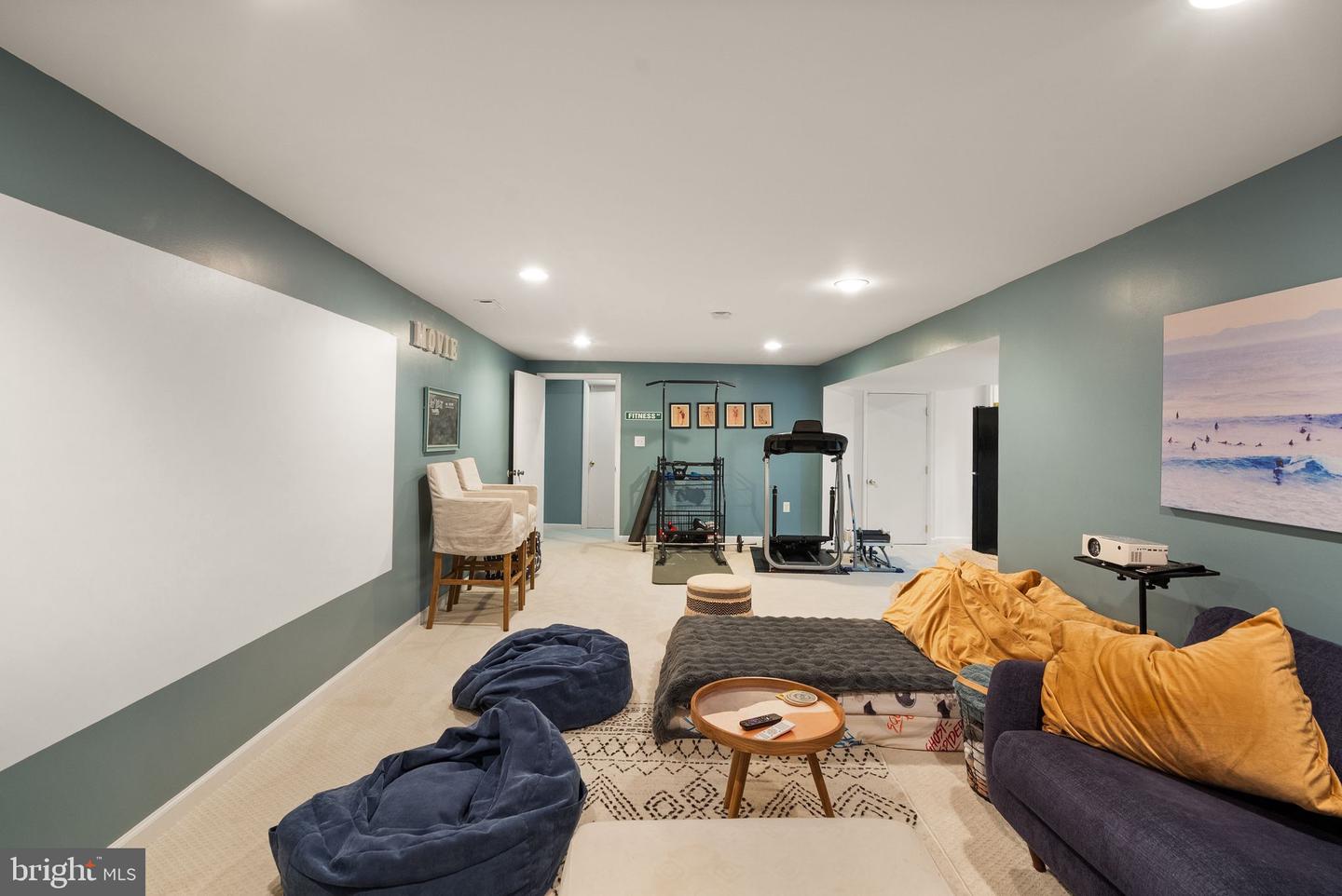 11800 Rosalinda Dr