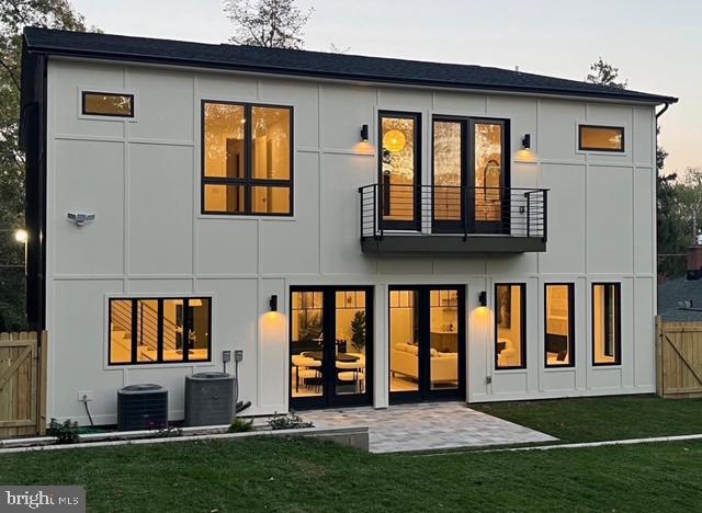 10012 MENLO AVENUE