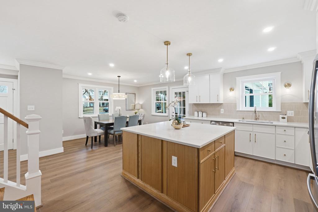 4218 BROOKFIELD DRIVE