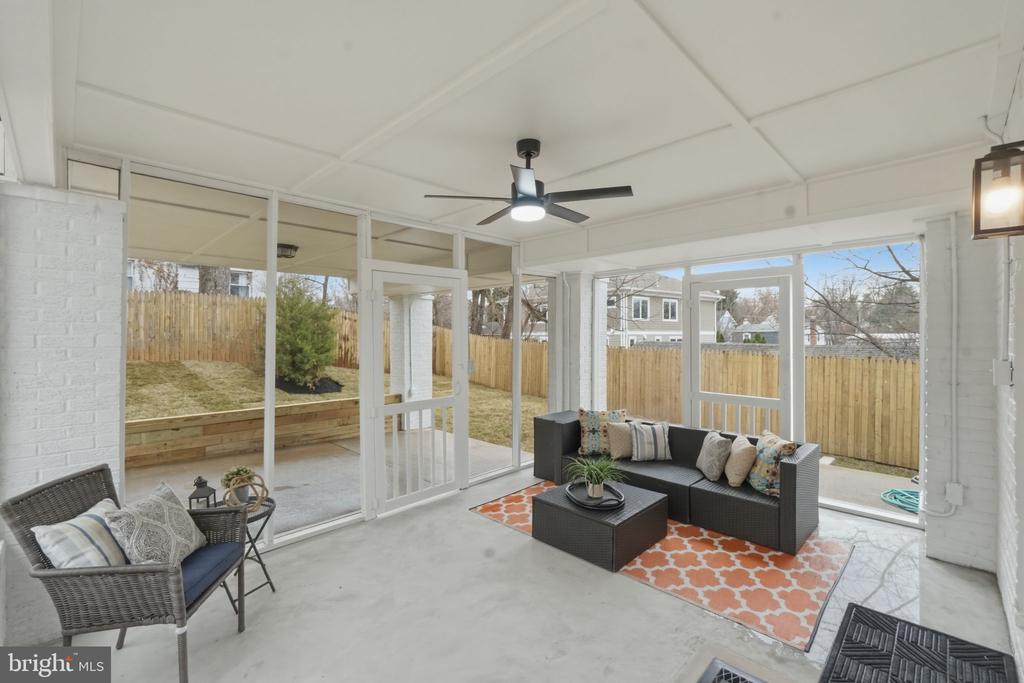 4218 BROOKFIELD DRIVE