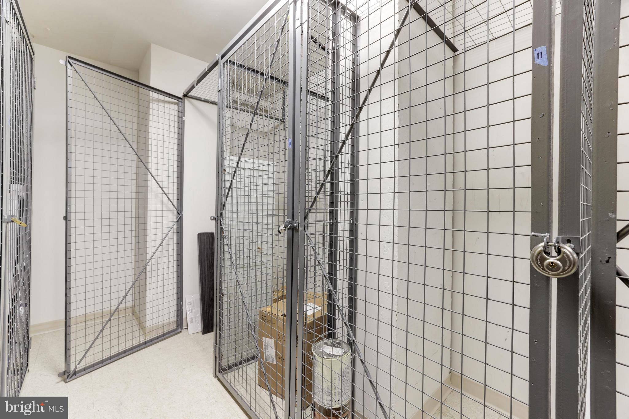 1021 N Garfield St #633