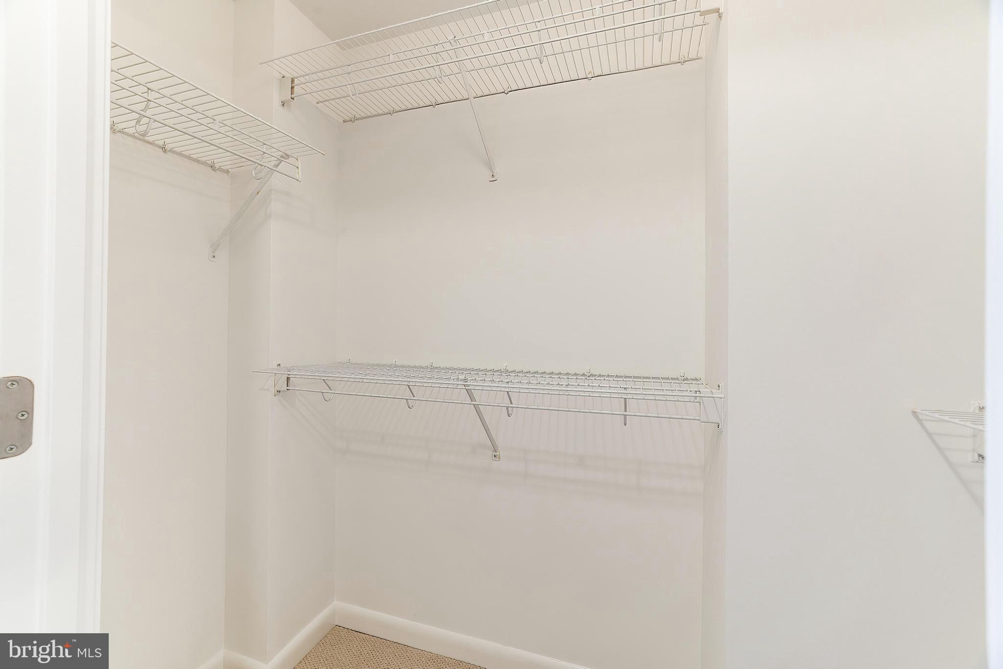 1021 N Garfield St #633