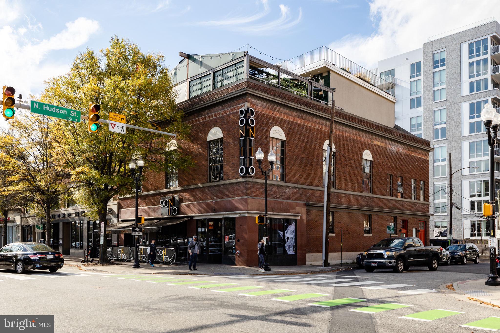 1021 N Garfield St #633