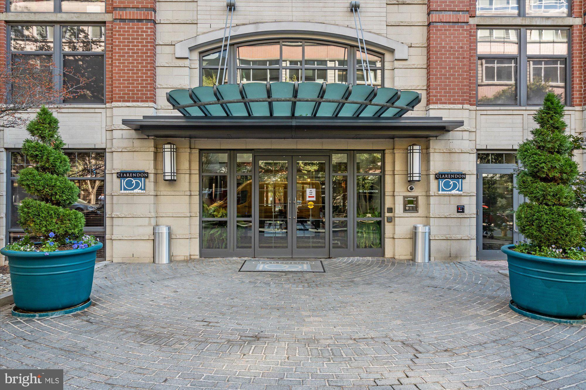 1021 N GARFIELD STREET 409