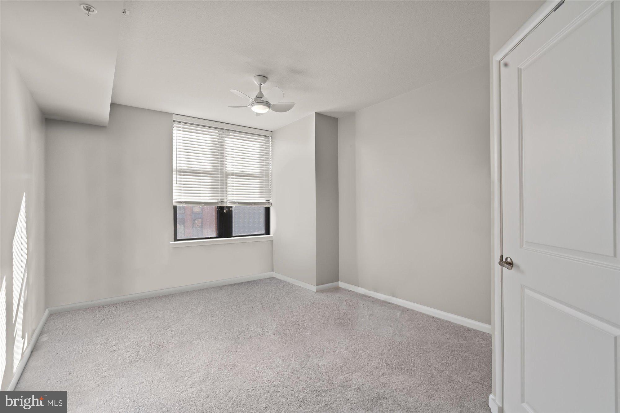 1021 N GARFIELD STREET 409