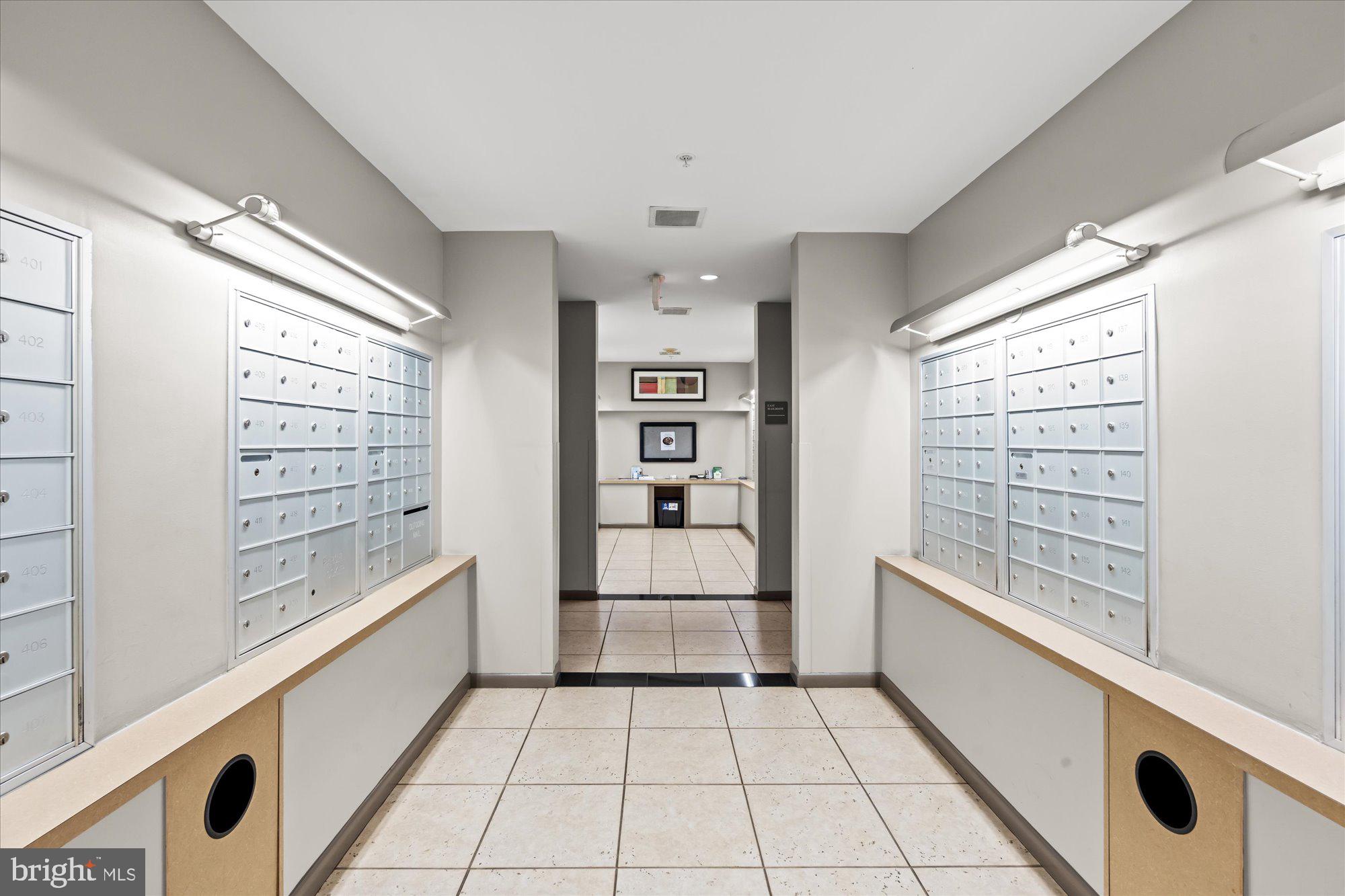 1021 N GARFIELD STREET 409