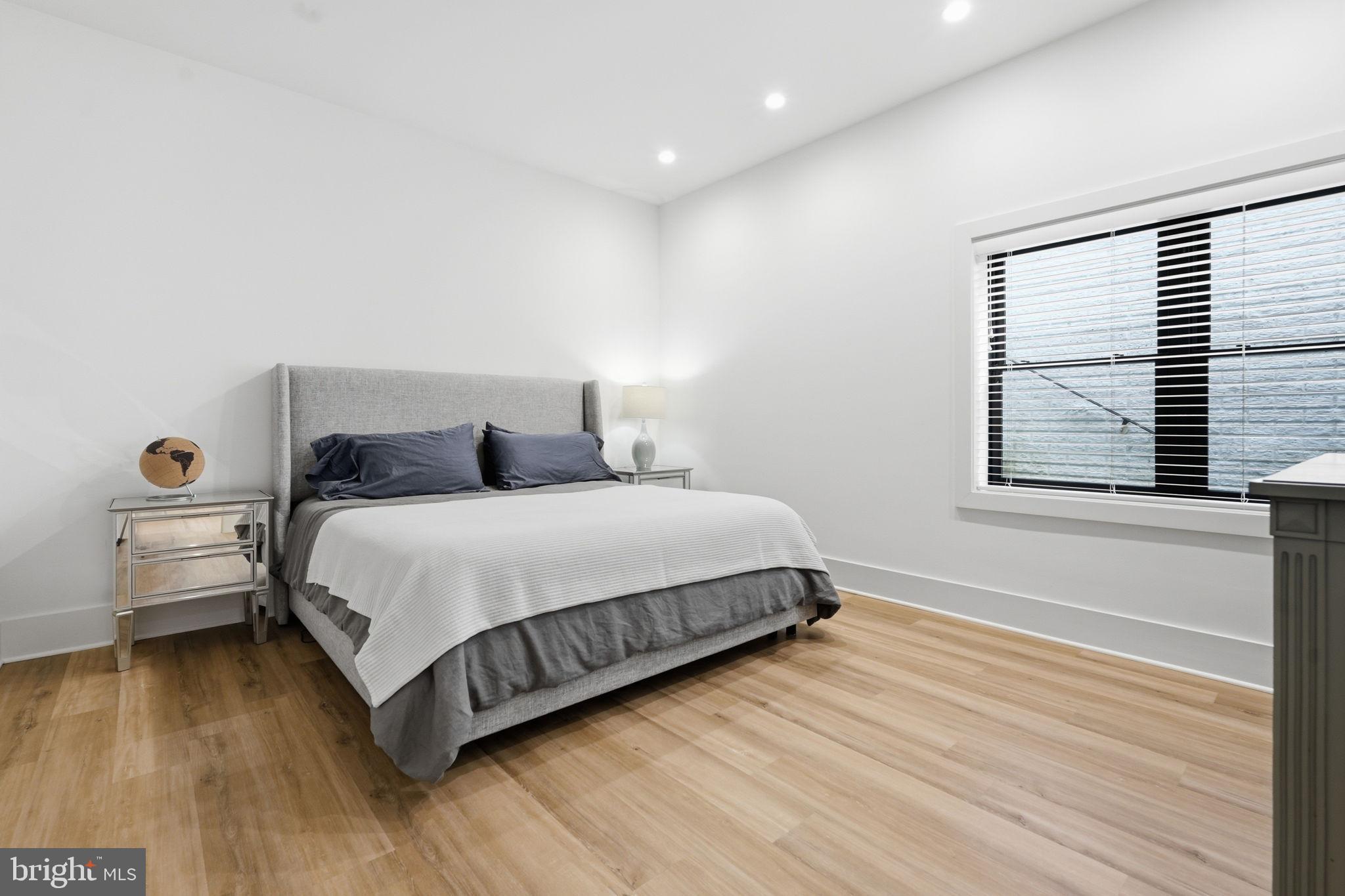 412 N CLEVELAND STREET