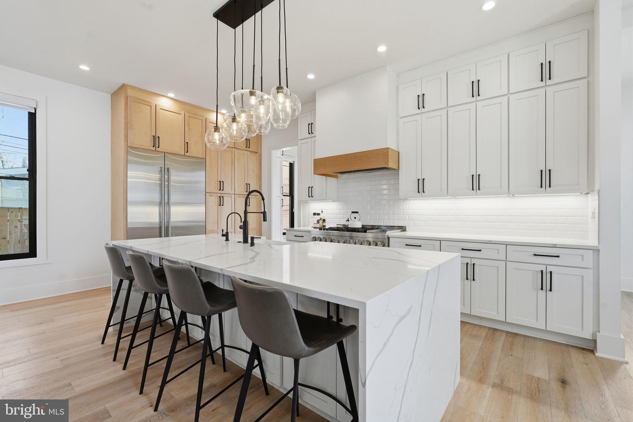 412 N CLEVELAND STREET