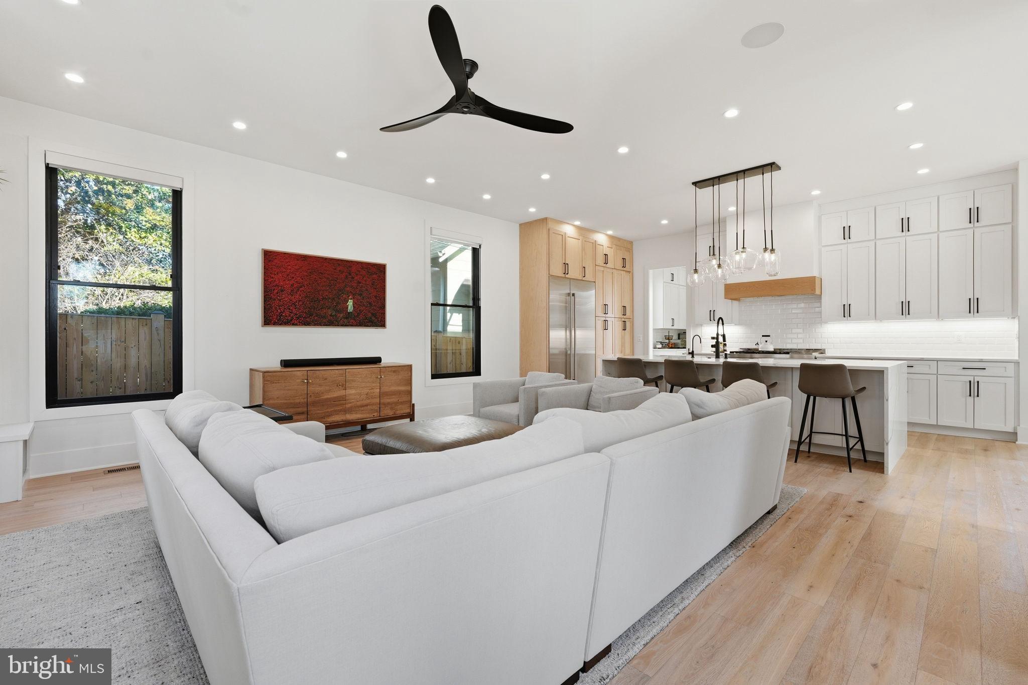 412 N CLEVELAND STREET