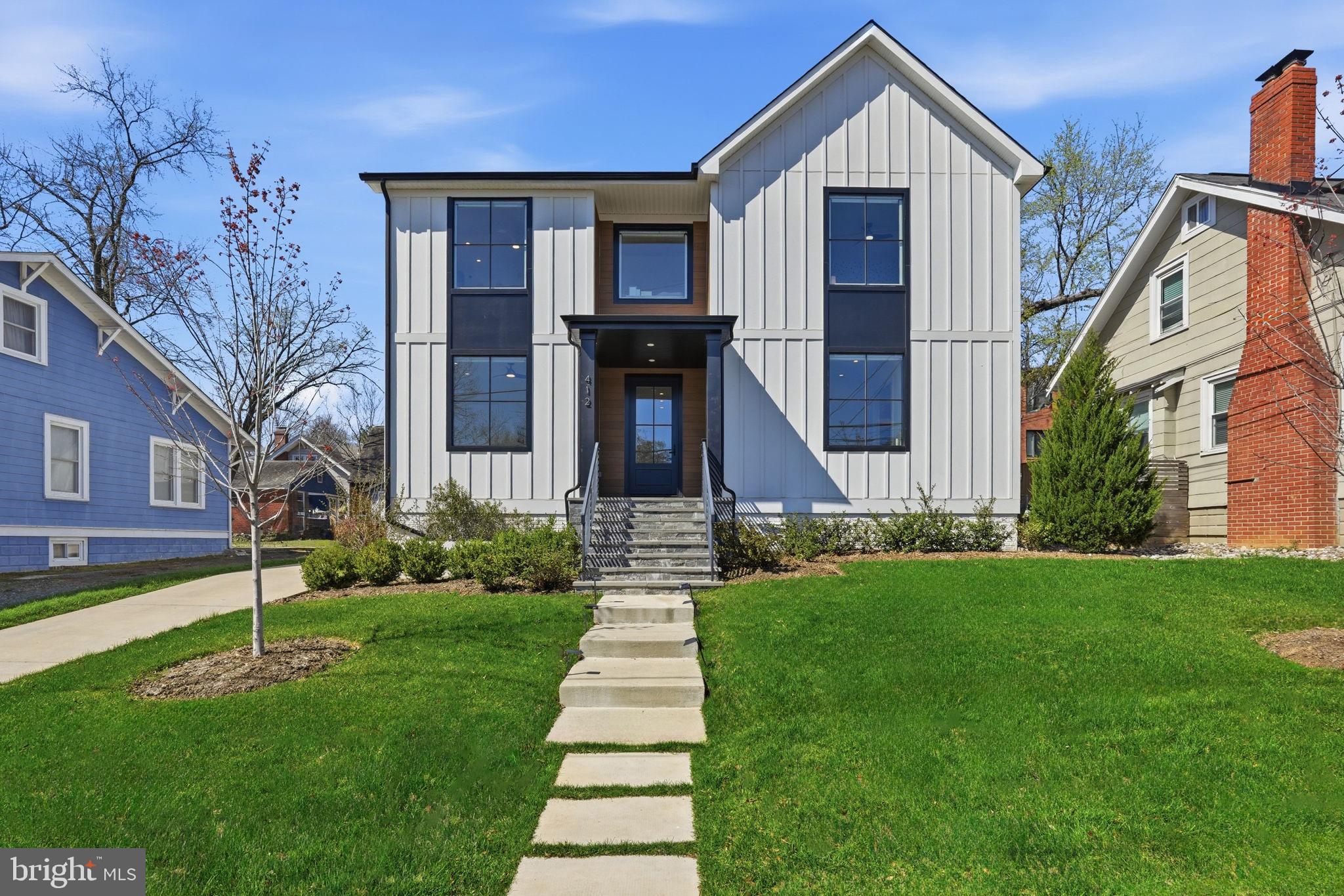 412 N CLEVELAND STREET