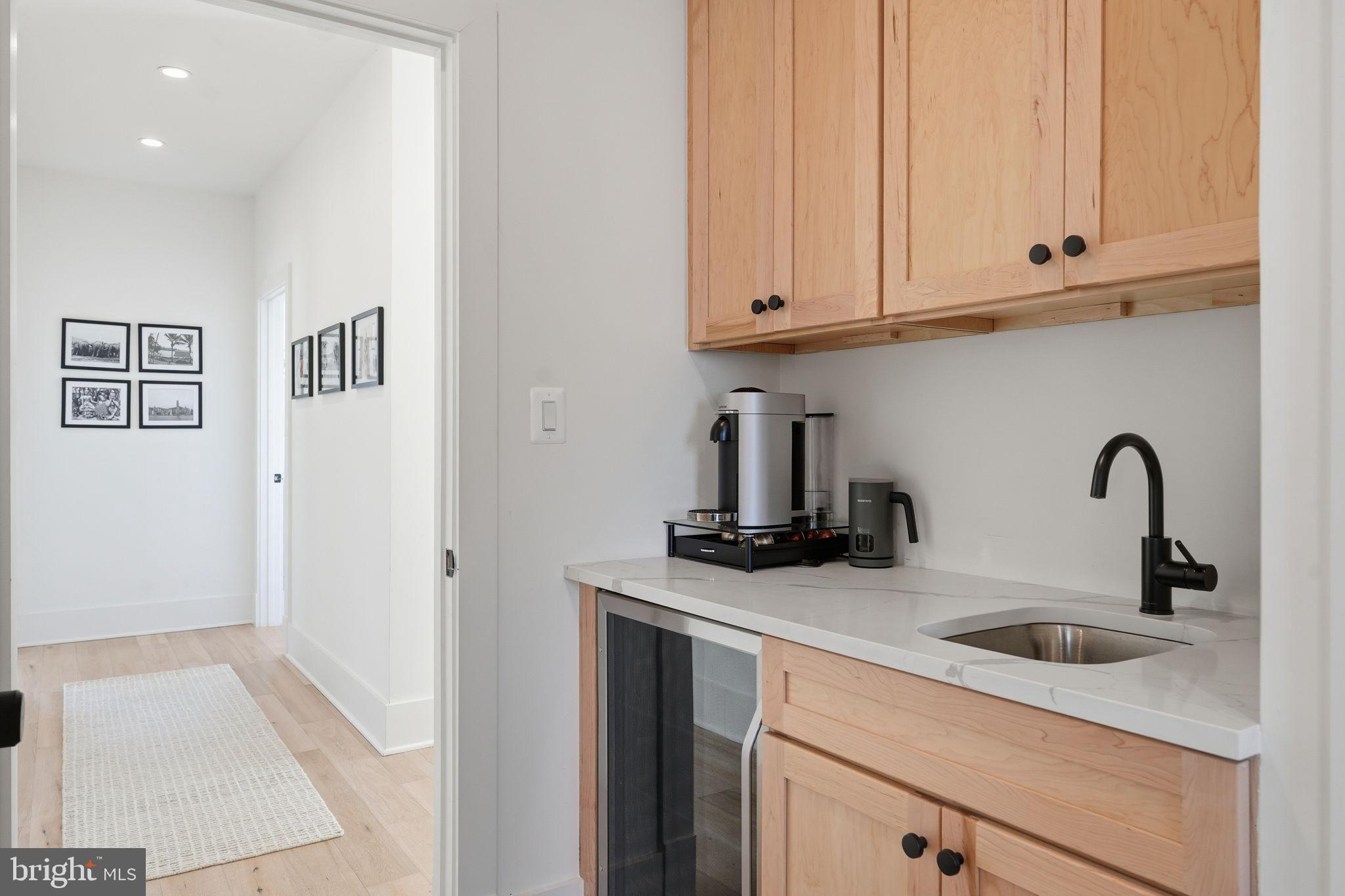 412 N CLEVELAND STREET