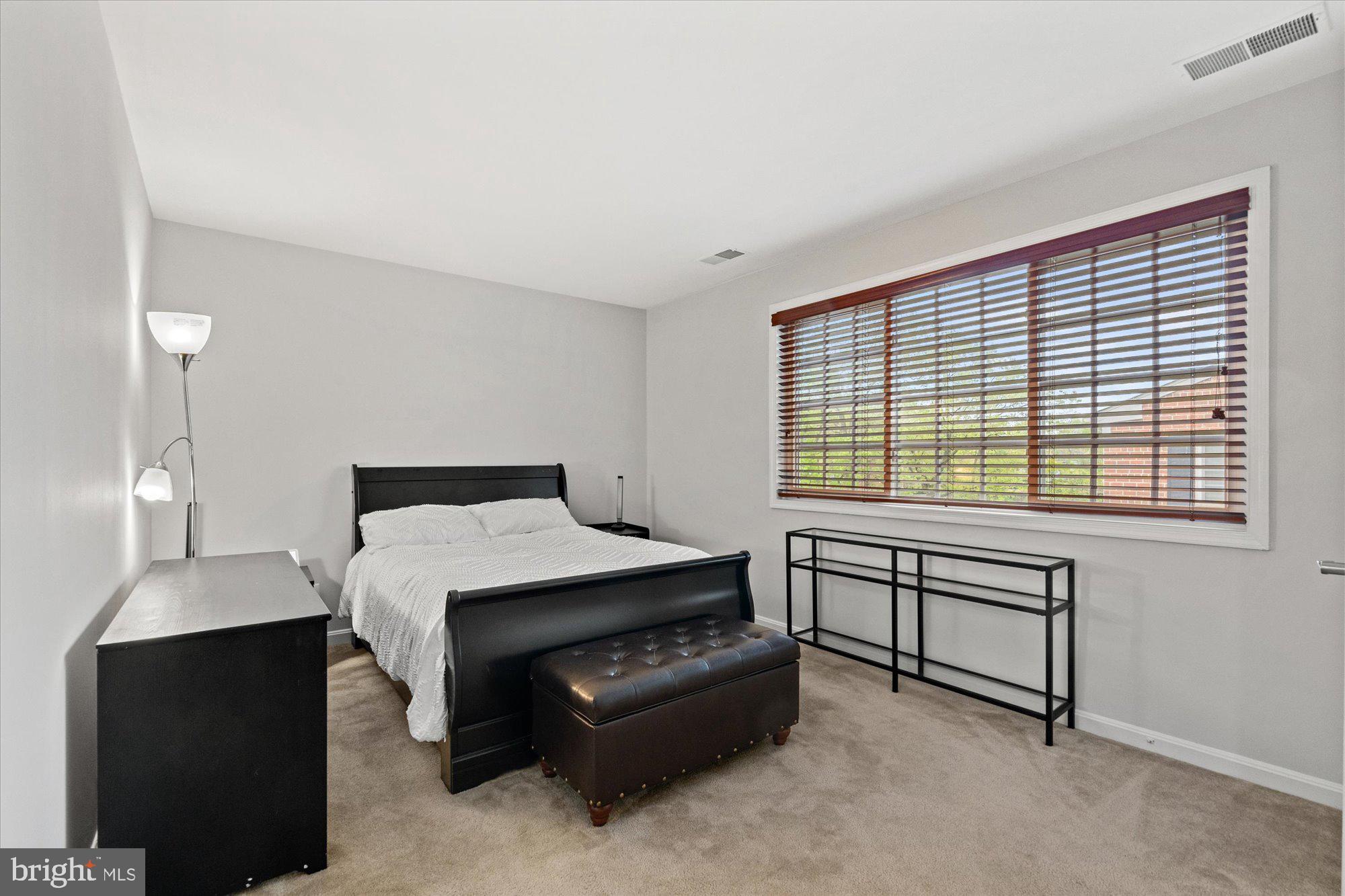 1569 N van Dorn St #A